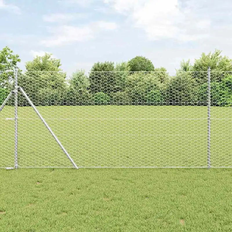 Must-Have Hexagonzaun aus verzinktem Stahl in Silber – moderner Gartenschutz