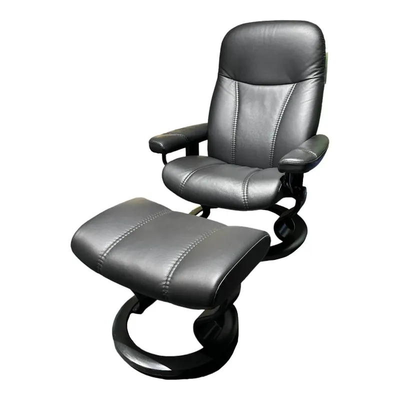 Sessel Consul M Bezug Leder Batick Schwarz Untergestell Classic Holz Schwarz Gebeizt Inklusive Hocker Neuheit