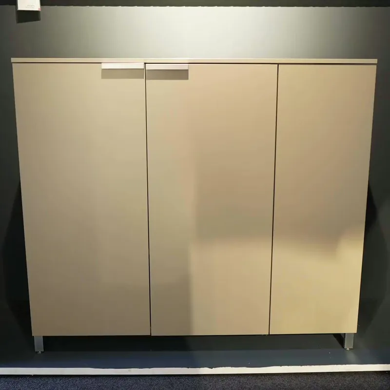 Kommode Everywhere Lack Tongrau Matt Füße Matt Verchromt Rechteckig Must-Have