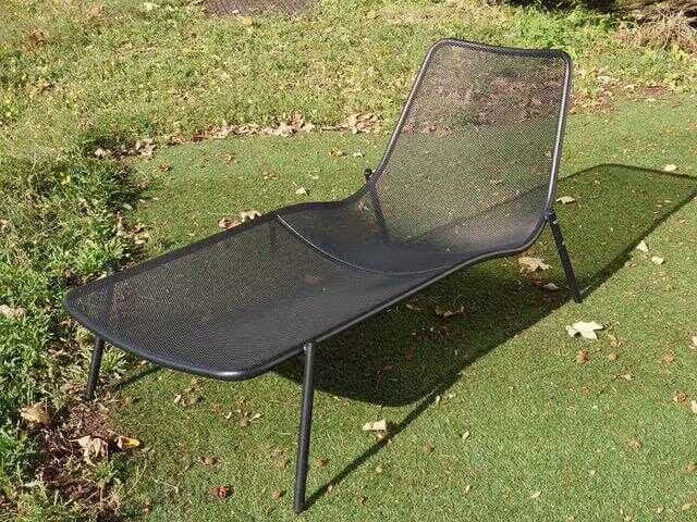 Abverkauf Sonnenliege Round Stahl 24 Nero