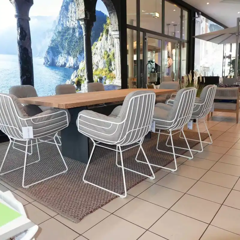 Outdoor Essgruppe mit 8 Stühlen Tisch SC 42 Outdoor Janua Armchair Freifrau Leyasol Versand Am Gleichen Tag