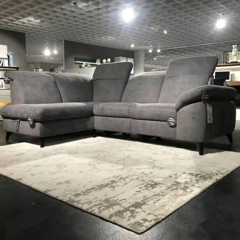 Ecksofa Serenity 2.0 Stoff Parisgrau 20 Füße Schwarz mit Relaxfunktion Abverkauf