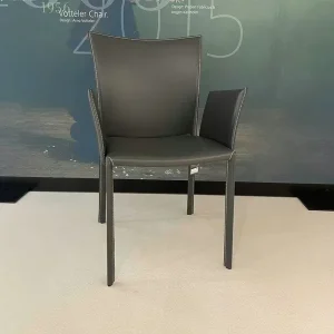 Nobile Soft Armlehnenstuhl Leder Schwarz Flex Rücken Lederbezogene Beine Preiswert