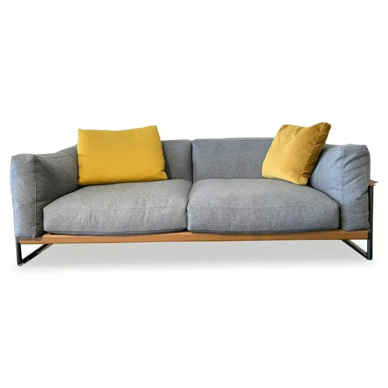 Kracherpreis Sofa Zeno Light Stoff Graumeliert Gestell Metall Brüniert mit 2 Kissen