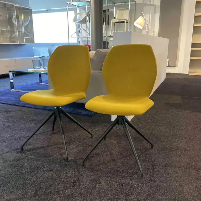 Markenprodukt 2er-Set Stuhl Mood 91 Stoff Orlando Mustart 164 Sternfuß