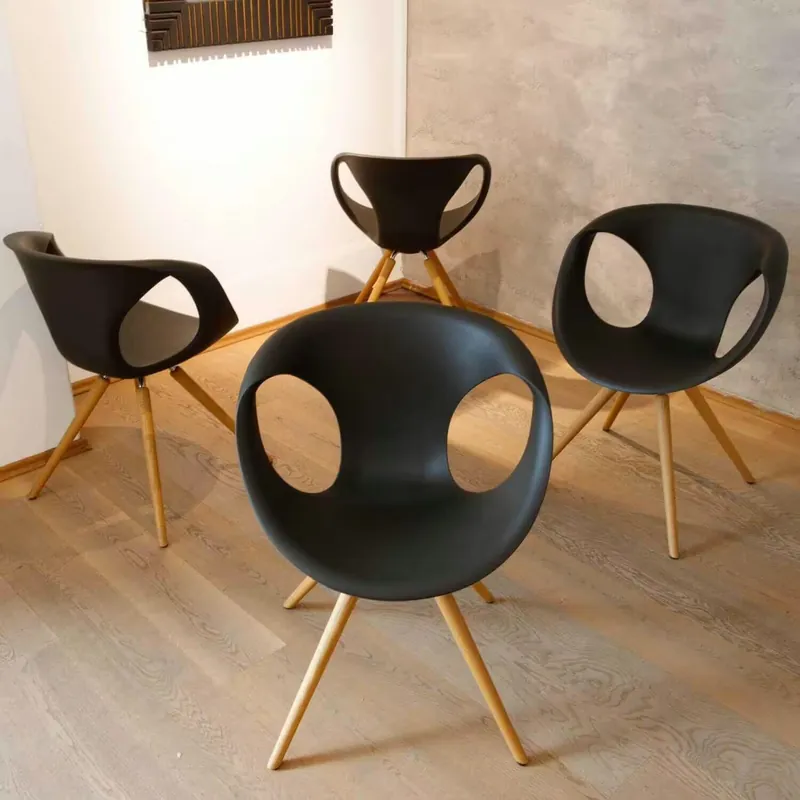 4er-Set Stühle Up Chair Schale Soft Touch X15 Gestell Massiv Geölt Top-Seller