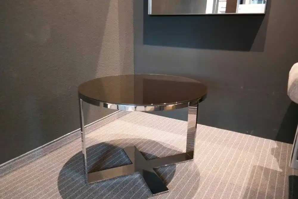 Garantierte Lieferung Couchtisch Eileen Glas Reflektierend Bronziert Lackiert