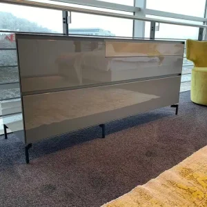 Sideboard Nex MDF Grau Hochglanz Füße Dunkelgrau Angebot