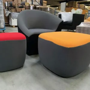 Top-Preis Sessel Seating Stone mit 2 Hockern