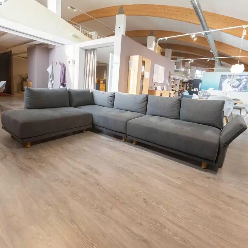 Sofa Riva Stoff Hot Madison Dunkelgrau Füße Eiche Neu Im Sortiment