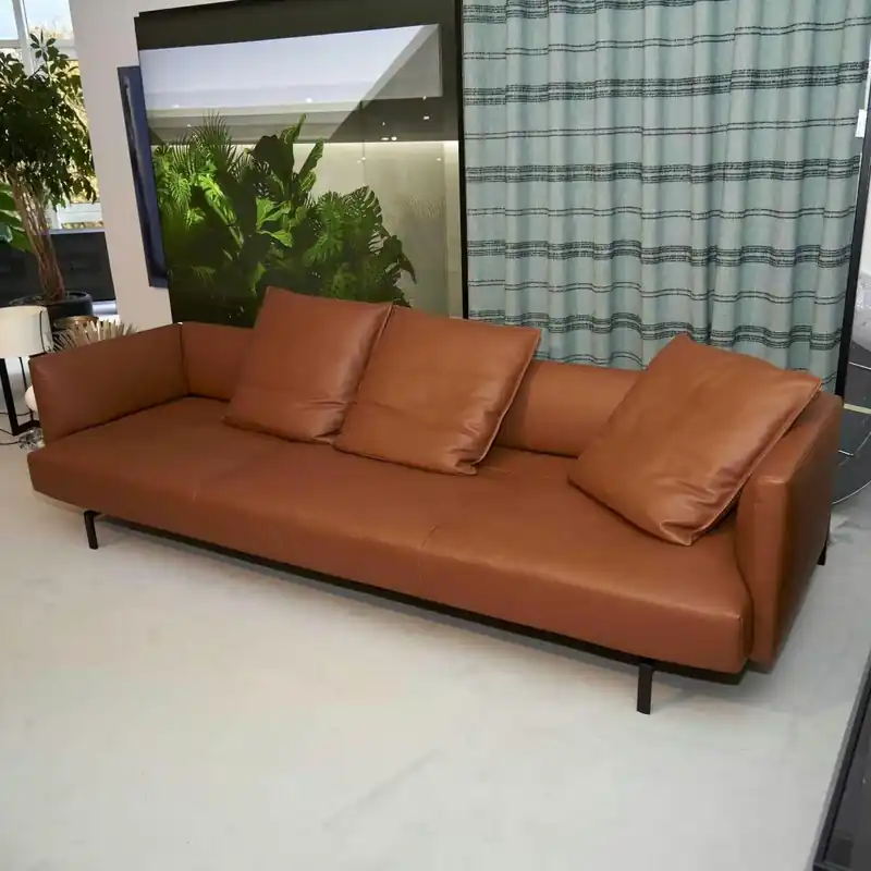 Nur Für Kurze Zeit Sofa Dreisitzer Muud Leder Braun mit 3 Kissen