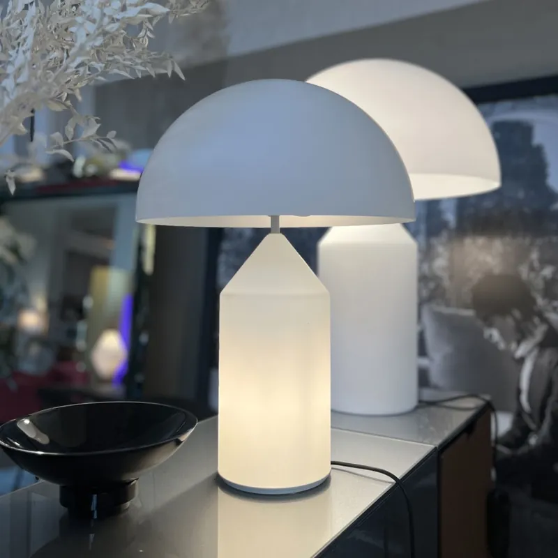 Oluce Atollo Glas-Tischleuchte 235 Ausstellungsstück Nur Heute