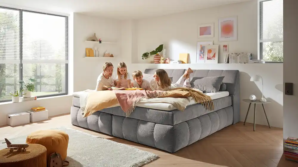 Expressversand Boxspringbett Elkford mit großzügigem Stauraum im Kopfteil